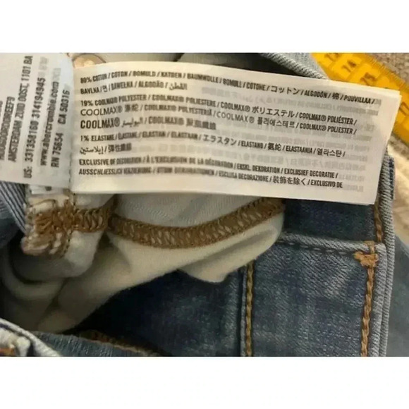 Men's Hollister Distressed Skinny Jean, size 33 x 32 - Picture 5 of 5